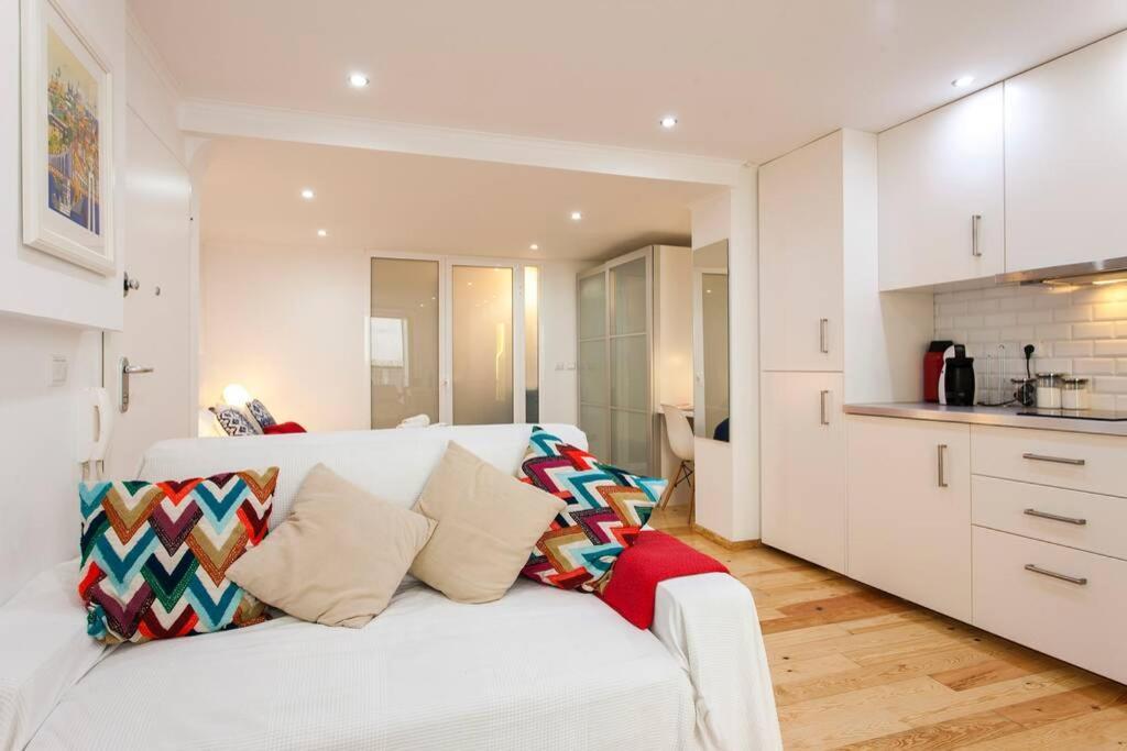 Charming In Mouraria Apartment Lissabon